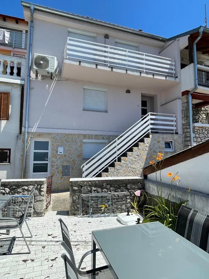 Villa Luca Novi Vinodolski 0*,  Croatia